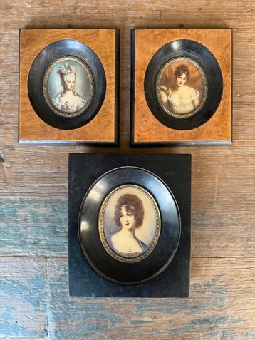 3 x Miniatuur portret - Juliette Récamier / Marie-Antoinette beschikbaar voor biedingen