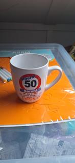 Sarah 50 jaar mok - Nieuw!, Huis en Inrichting, Keuken | Servies, Keramiek, Nieuw, Ophalen of Verzenden, Overige stijlen