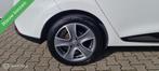 Renault Clio Estate 0.9 TCe Night&Day, Auto's, Origineel Nederlands, Handgeschakeld, 39 €/maand, 3 cilinders
