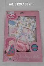 Nieuw poppenkleertjes Berjuan
38 cm, Ophalen of Verzenden, Nieuw, Babypop