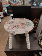 superleuk bobbin bijzettafeltje 40x 40., Huis en Inrichting, Minder dan 55 cm, Rond, Nieuw, Ophalen of Verzenden