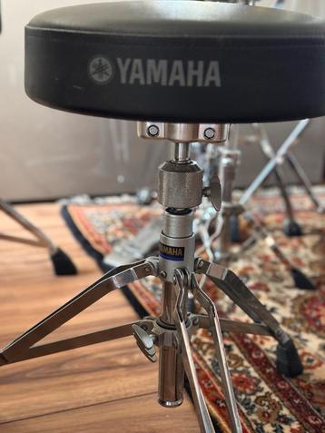 Yamaha DS-840 Drumkruk - Zwart - Zo goed als nieuw beschikbaar voor biedingen
