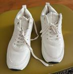 Supertrash Dames Sneakers 40 ZGAN of Beige of Blauwe Sneaker, Kleding | Dames, Schoenen, Ophalen of Verzenden, Zo goed als nieuw