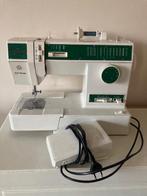 Singer naaimachine, Hobby en Vrije tijd, Naaimachines en Toebehoren, Ophalen, Gebruikt, Naaimachine, Singer