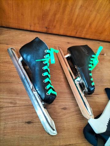Nog prima Vikingnoren, schaatsen mt 34+beschermers, €17,50 beschikbaar voor biedingen