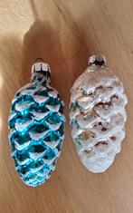 Oude retro glazen blauw en zilveren kerstbal Dennenappel., Ophalen of Verzenden
