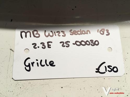 Mercedes W123 Sedan 2.3 1983 Wagennr 2500030  Grille, Auto-onderdelen, Overige Auto-onderdelen, Gebruikt, Ophalen