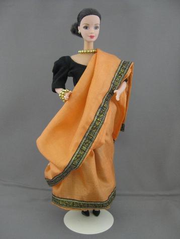 Barbie kleding / Kleertjes Hindoestaanse stijl