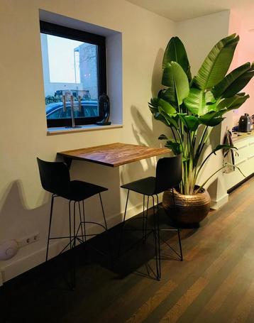 Dandy Iron SS Stoel Design. beschikbaar voor biedingen
