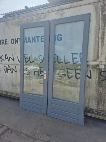 Dubbele openslaande deuren - Dubbel glas - Hardhout beschikbaar voor biedingen