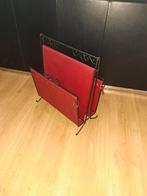 Vintage retro kranten tijdschriften lektuur bak, Huis en Inrichting, Woonaccessoires | Krantenbakken en Lectuurbakken, Ophalen of Verzenden