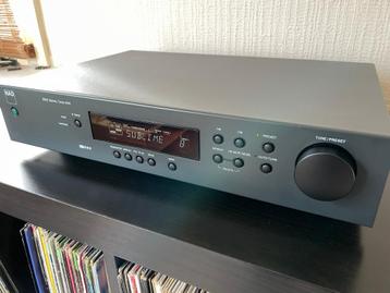 NAD 414 Stereo tuner - met draad-antenne erbij beschikbaar voor biedingen