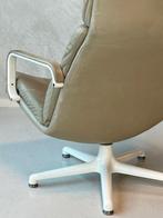 Artifort F154 fauteuil Geoffrey Harcourt vintage armstoel, Gebruikt, NL, Artifort, Vintage