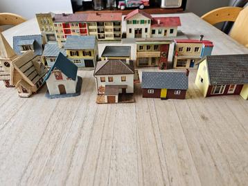 Märklin rails en huisjes beschikbaar voor biedingen