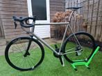 Nieuwe VanNicholas SKEIRON Disc Titanium met Shimano 105 Di2, Fietsen en Brommers, Fietsen | Racefietsen, 28 inch, Heren, Nieuw