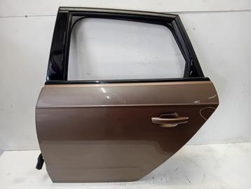 Portier links achter Audi RS 3 beschikbaar voor biedingen