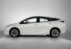 Toyota Prius 1.8 Executive Limited | Navigatie | Camera | LM, 12 maanden, Stof, Bedrijf, Hybride Elektrisch/Benzine
