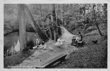 (301-216-039) Santpoort-Noord Burgemeester Rijkenspark beschikbaar voor biedingen