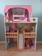 Leuk poppenhuis met meubels en poppetjes, Ophalen, Gebruikt, Poppenhuis