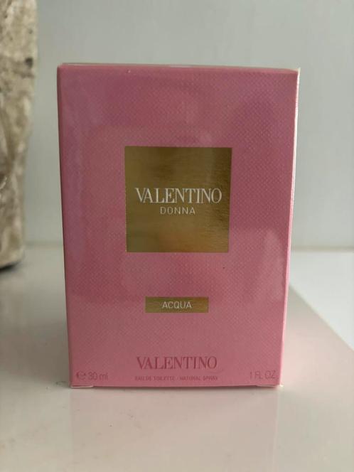 Valentino Donna Acqua 30 ml sealed, Sieraden, Tassen en Uiterlijk, Uiterlijk | Parfum, Nieuw, Ophalen of Verzenden