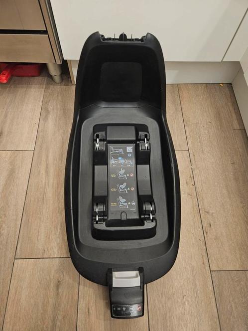 Maxicosi 2way Fix isofix basis inc boekje, Kinderen en Baby's, Autostoeltjes, Gebruikt, Maxi-Cosi, 0 t/m 18 kg, Isofix, Ophalen
