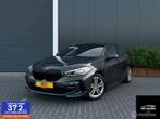 BMW 1-serie 118i M Pack Sport NAV LED LEER, 65 €/maand, Gebruikt, 3 cilinders, 695 kg