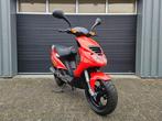 PIAGGIO NRG MC2 LC 2T BROM BJ03-1998 ROOD 9400KM NETTE STAAT, Piaggio, Piaggio, Onbekend, Ophalen of Verzenden