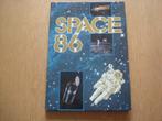 Boek ruimtevaart Space 86, Boeken, Ophalen of Verzenden, Zo goed als nieuw