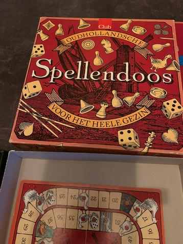Oerhollandse spellendoos voor €5.00 beschikbaar voor biedingen