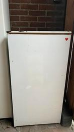 Gratis gebruikte maar nog goed werkende koelkast, Ophalen, Zonder vriesvak, 160 cm of meer, Minder dan 75 liter