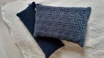 VOLT sierkussens blauw, Huis en Inrichting, Woonaccessoires | Kussens, Ophalen, Zo goed als nieuw, Blauw, Vierkant