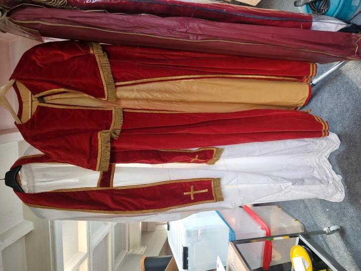 T.e.a.b. sinterklaas kostuum mantel, mijter, gewaad, sjerp, Diversen, Sinterklaas, Zo goed als nieuw, Ophalen of Verzenden