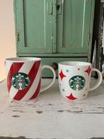 2 x Starbucks kerst mokken, Ophalen of Verzenden, Zo goed als nieuw, Overige stijlen, Kop(pen) en/of Schotel(s)