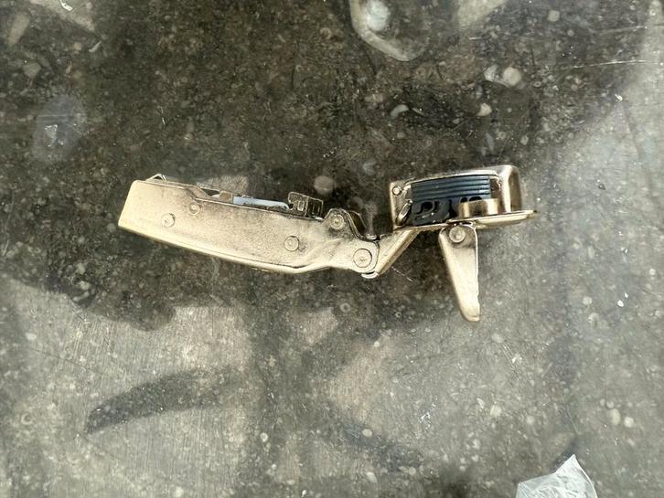 Hettich Softclose Scharnieren - Perfecte Sluiting!, Sieraden, Tassen en Uiterlijk, Ringen, Gebruikt, Dame of Heer, 17 tot 18, Zilver