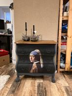 Stoer buikkastje “Meisje met de Parel”, Huis en Inrichting, Kasten | Ladekasten, Ophalen, 50 tot 100 cm, Zo goed als nieuw, 3 of 4 laden