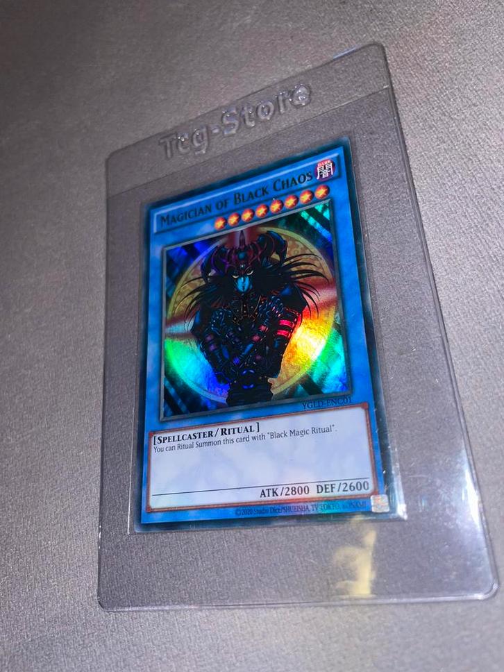 Magician of Black Chaos holo yugioh, Hobby en Vrije tijd, Verzamelkaartspellen | Yu-gi-Oh!, Zo goed als nieuw, Ophalen of Verzenden