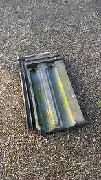 Oud gebakken pannen 300st (gratis), Doe-het-zelf en Verbouw, Dakpannen en Dakbedekking, Ophalen, Gebruikt, Steen of Klei, 15 m² of meer