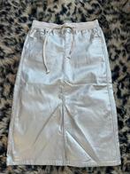 * nieuw* goud/ champagne lederlook rok 38/40, Beige, Zo goed als nieuw, Onder de knie, Ophalen
