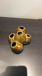 Okerbruin aardewerken tulpenvaasje, Huis en Inrichting, Overige kleuren, ., Aardewerk of Porselein, Ophalen of Verzenden