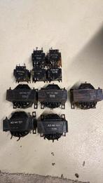 Voedingstransformator voedingstrafo trafo UGT Uitgangstrafo, Antiek en Kunst, Antiek | Tv's en Audio, Ophalen of Verzenden