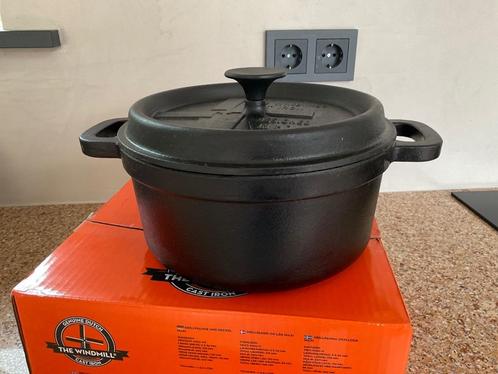 Gietijzer Dutch oven, merk The Windmill, maxi, cast iron pan, Tuin en Terras, Barbecue-accessoires, Zo goed als nieuw, Ophalen of Verzenden