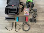 Nintendo Switch, Mario Kart 8,headset,geheugenkaart,koffer, Met 2 controllers, Ophalen of Verzenden, Zo goed als nieuw, Switch Original