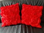 2x rozen motief kussens, Ophalen, Zo goed als nieuw, Rood, Vierkant