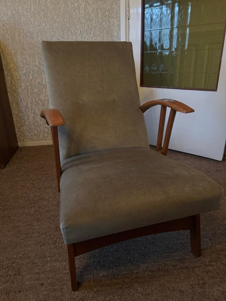 Vintage fauteuil met houten armleuningen, Ophalen, Gebruikt, Hout, Eén