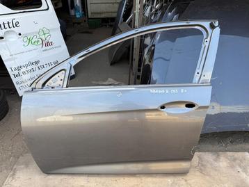 Opel Insignia B 17- linker voordeur beschikbaar voor biedingen