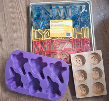 Bakvormen: Alfabet + plaat, Spookjes silicone, Hout - Nieuw! beschikbaar voor biedingen