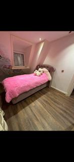 Mooi oud roze bed, Ophalen, 50 tot 70 cm, 105 cm of meer, 100 cm of meer