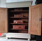 Vintage/Brocante zandkleur kloosterkast, Landelijke kast, 200 cm of meer, Eikenhout, Ophalen of Verzenden, Zo goed als nieuw