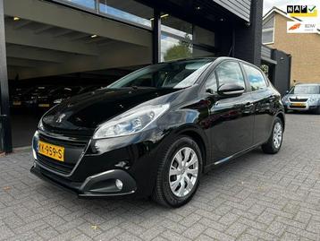 Peugeot 208 Peugeot 208 1.2 PureTech Blue Lion nieuwe distri beschikbaar voor biedingen