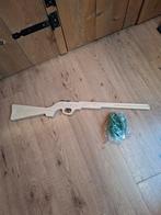 Houten speelgoed geweer met elastiekjes, Ophalen